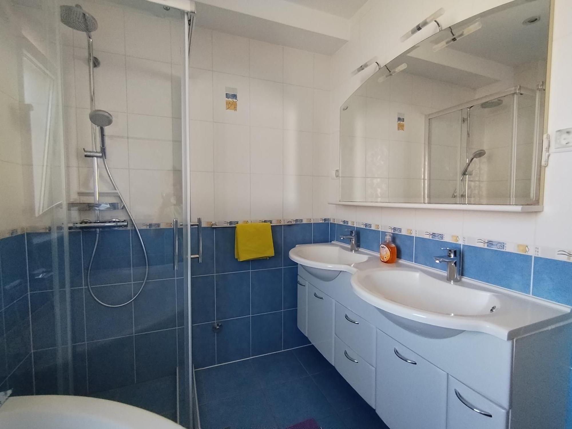 Family Apartment B&B Биоград на Мору Екстериор снимка